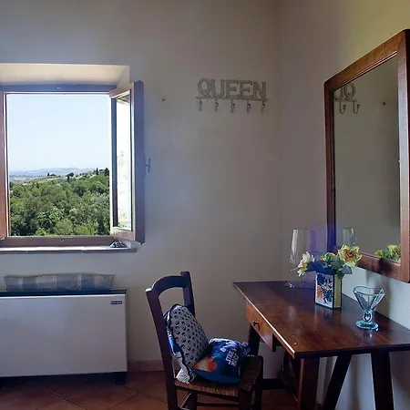 Villa Podere L'ulivo *